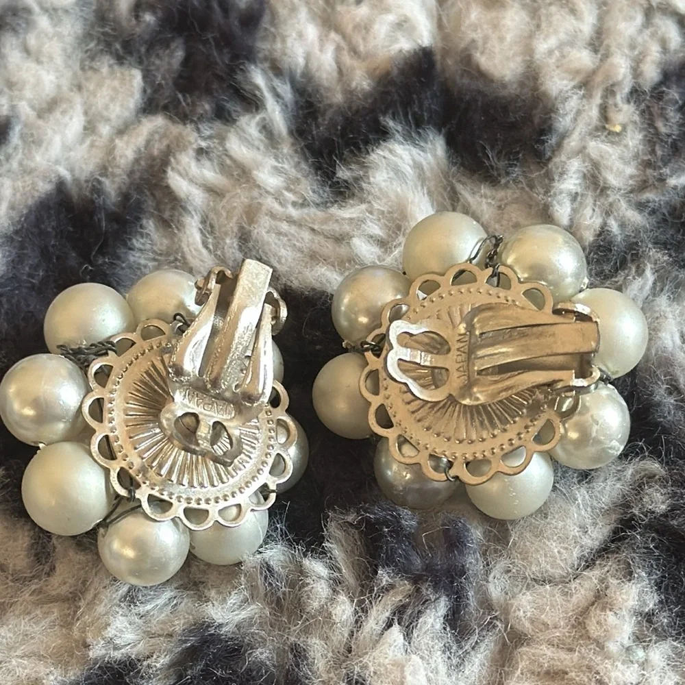 BEADED Clip ons